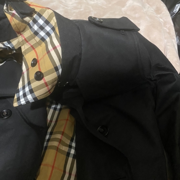 Burberry Waterloo trench coat jacket for women - Picture 4 of 8